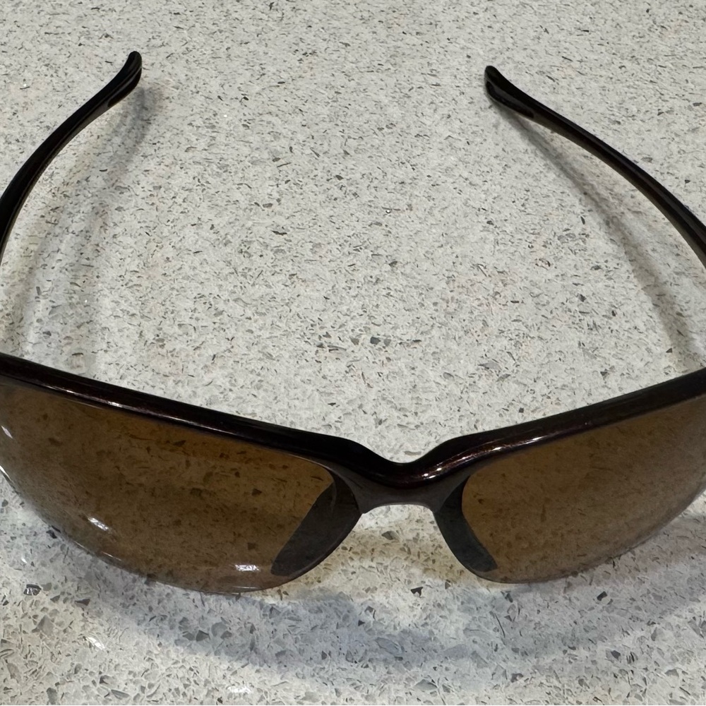 Oakley Unstoppable Women's Sunglasses - Brown